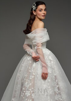 Свадебное платье Флора + Вуаль-V70043